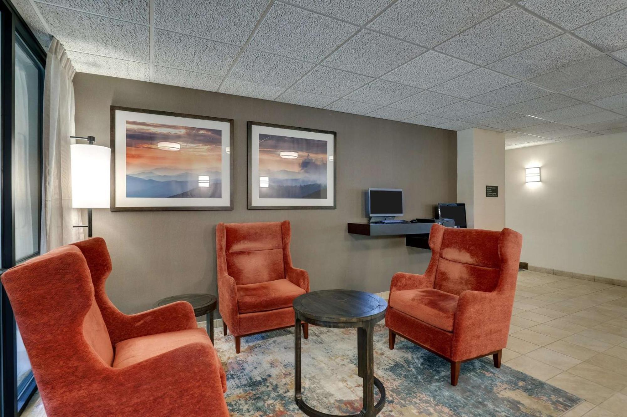 Drury Inn & Suites Charlotte University Place Exteriér fotografie